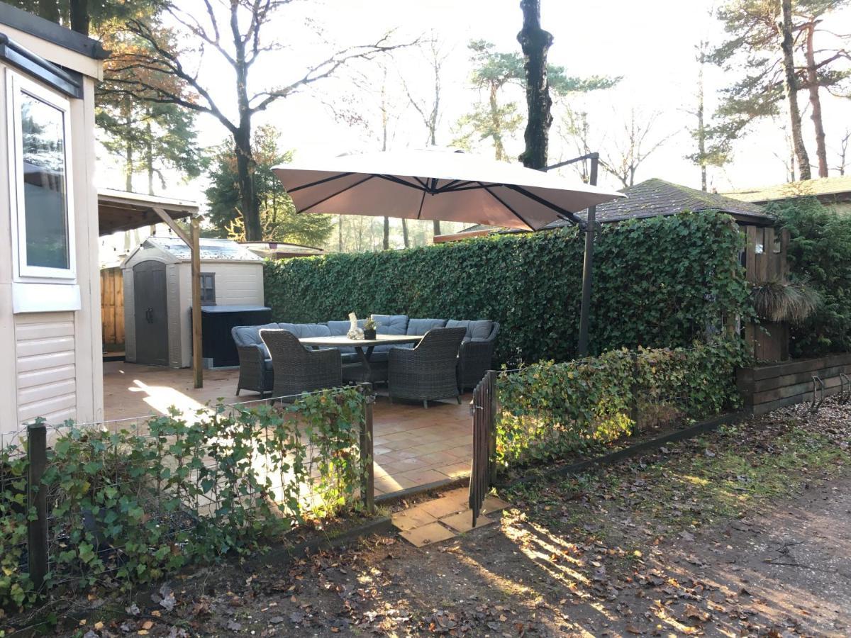 Prachtige Luxe Chalet Op De Veluwe Nabij Hoenderloo别墅 外观 照片